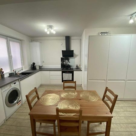The Best Apartament Central Hunedoara Extérieur photo
