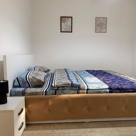 The Best Apartament Central Hunedoara Extérieur photo