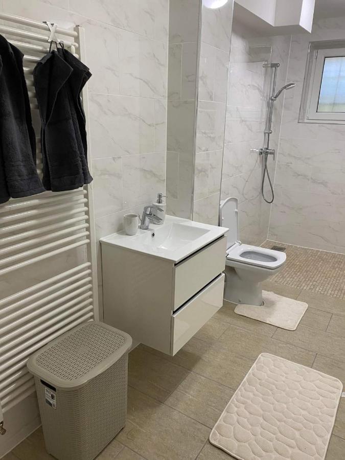 The Best Apartament Central Hunedoara Extérieur photo