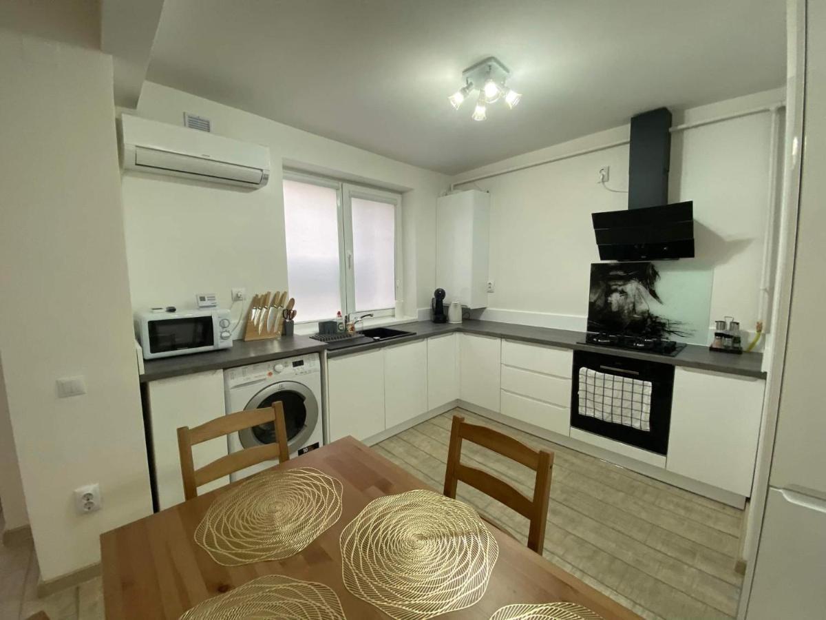 The Best Apartament Central Hunedoara Extérieur photo