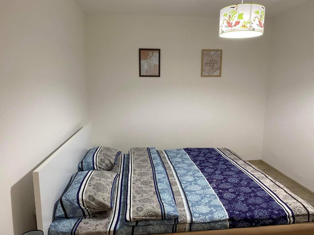 The Best Apartament Central Hunedoara Extérieur photo