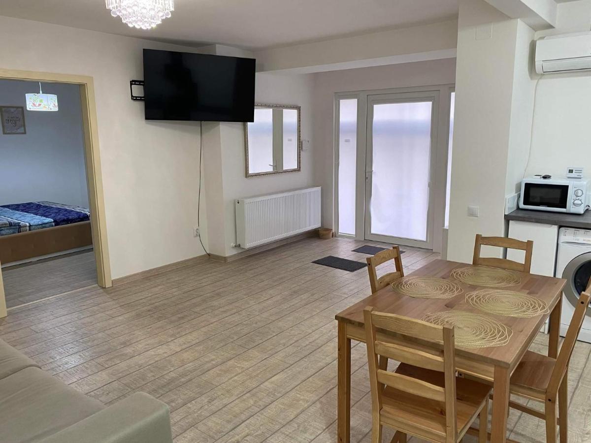 The Best Apartament Central Hunedoara Extérieur photo