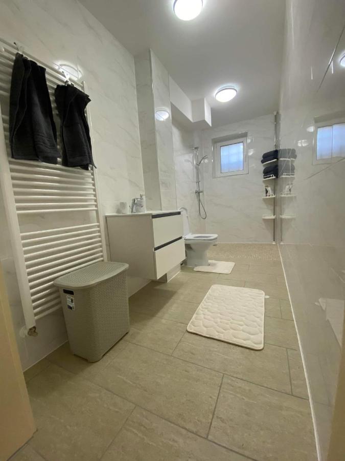 The Best Apartament Central Hunedoara Extérieur photo